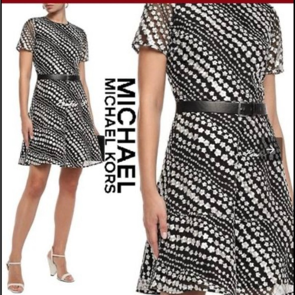 Michael Kors | Crew Neck Flower Patterns Nylon Flared Short Sleeves - Picture 1 of 6